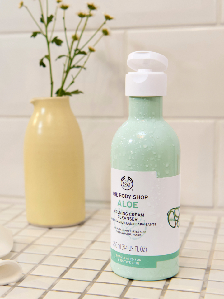 Reno Aloe Cream Cleanser 250ml | The Body Shop Indonesia